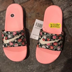 Nike Kawa Slides